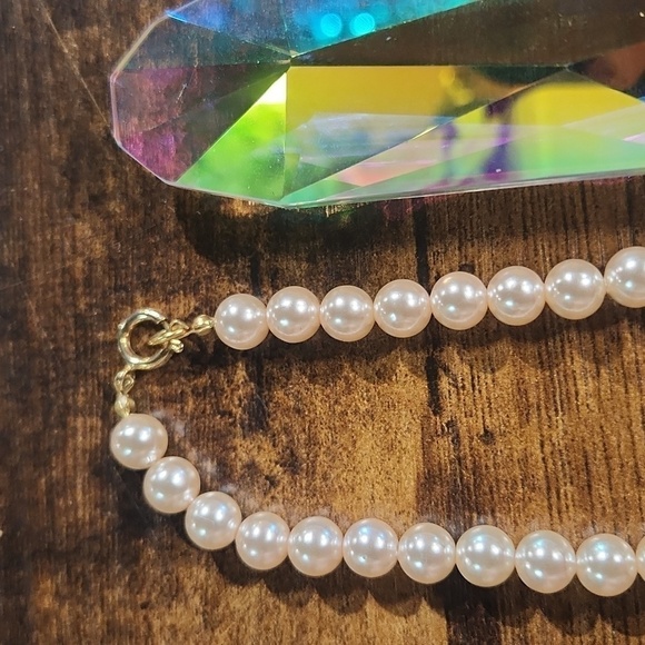 Pearl Necklace Small to Large - Picture 3 of 3